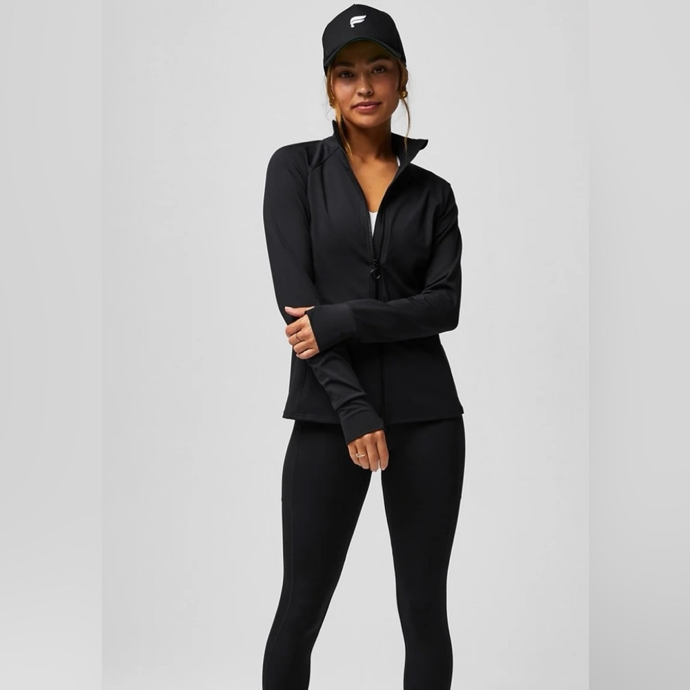 Fabletics Trinity Cold-Weather Performance Jacket - Black - sz Small